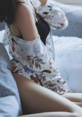 人皮客栈第二部_720免费观看最新